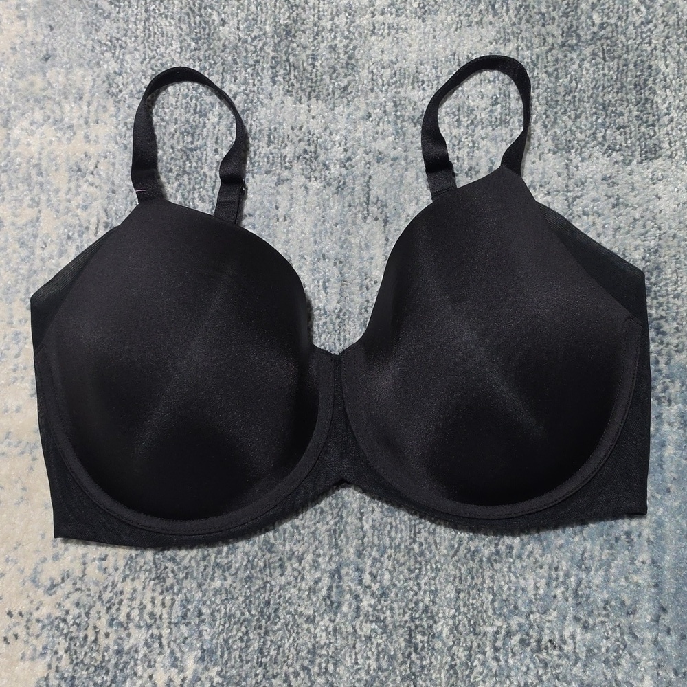 WACOAL Size 38DDD Elegant Black Women's Bra Underwire And Lightly Lined